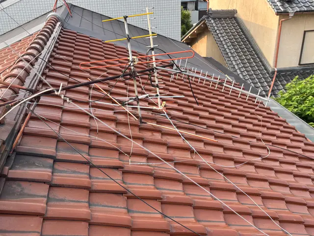 不用なアンテナを撤去致します。サービスの画像