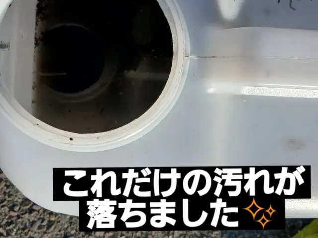 壁掛け式エアコン分解洗浄【女性スタッフ必ず同行】営業時間外でもご相談ください。サービスの画像