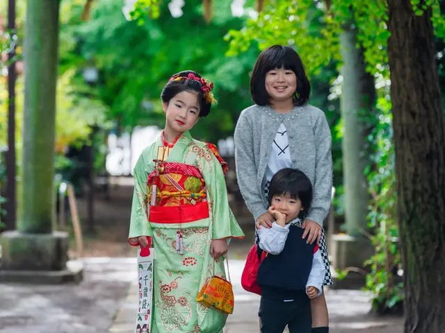 【フォトマスター文部科学省後援】72時間以内に色相.彩度.明度.調整納品致します