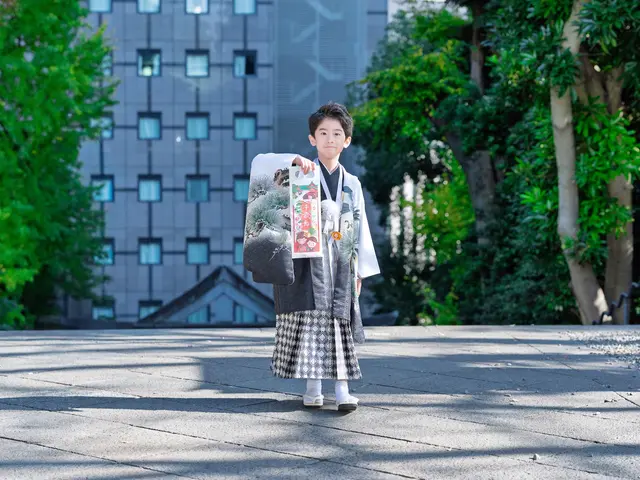 【フォトマスター文部科学省後援】72時間以内に色相.彩度.明度.調整納品致します