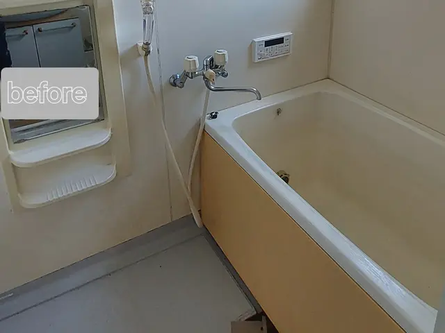 浴槽専用特殊塗料を何層にも吹き付けて新品同様に甦らせます！サービスの画像