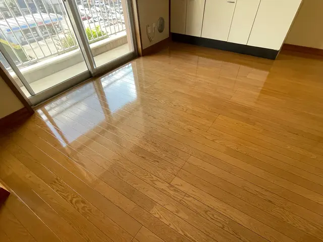 創業71年の塗装のプロにお任せ下さい！経験と知識を活かして丁寧に作業を致します！サービスの画像