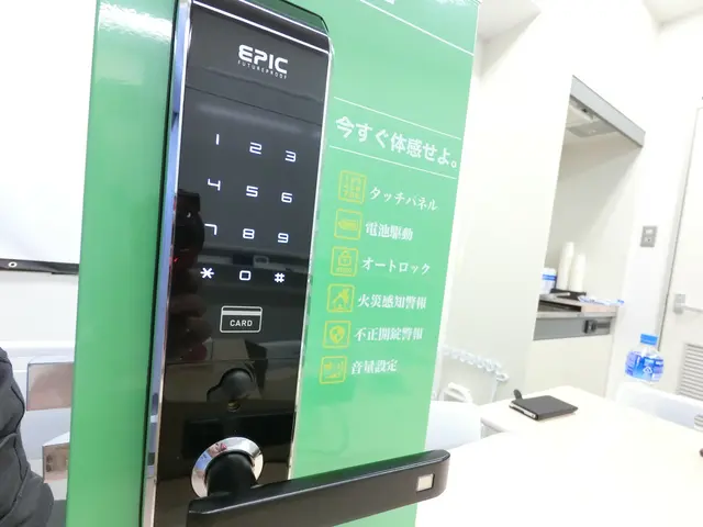 引越時の鍵交換 補助錠取付 電子錠 スマートロック EPICFlassaシリーズサービスの画像