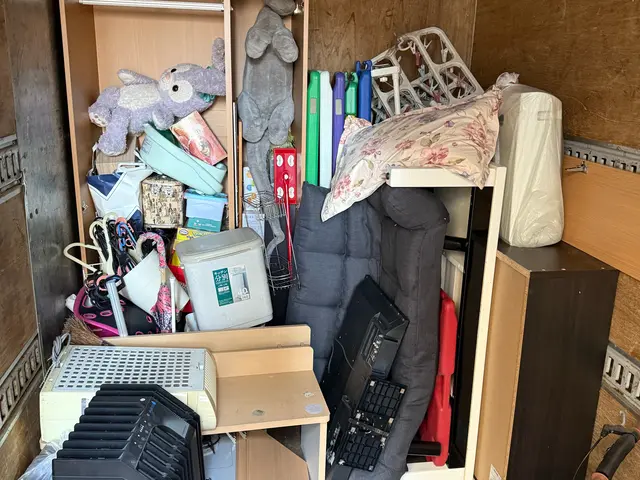 家具・家電・不用品回収、1点から大量回収までOK！即日対応・出張費無料で安心。サービスの画像