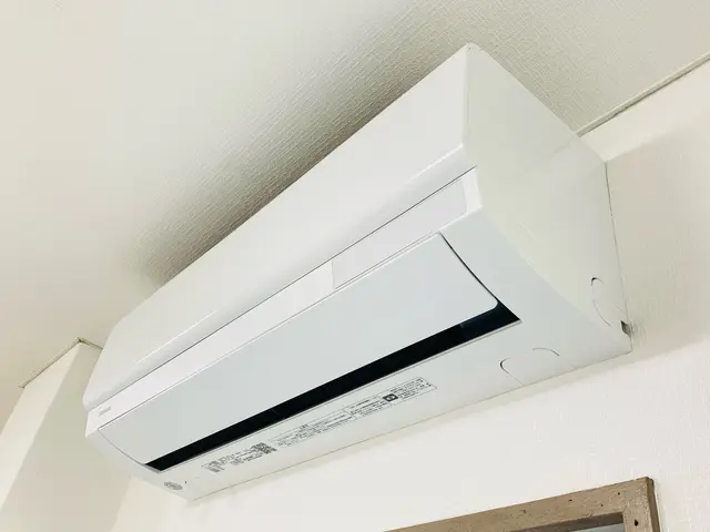 【実績7000件以上】営業時間外も対応可能な壁掛けエアコンクリーニングサービスの画像