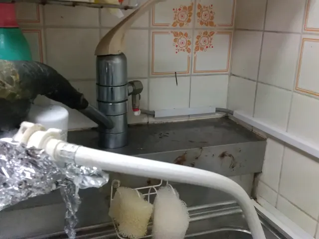 タッチレス水栓もお任せ！蛇口交換施工件数5000件！サービスの画像