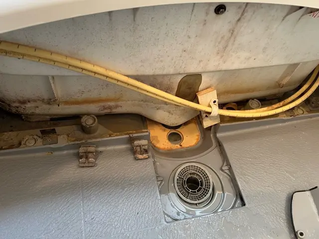 実績700件以上！大手の技術を安価で！換気扇の分解清掃込み★限界までピカピカに！サービスの画像