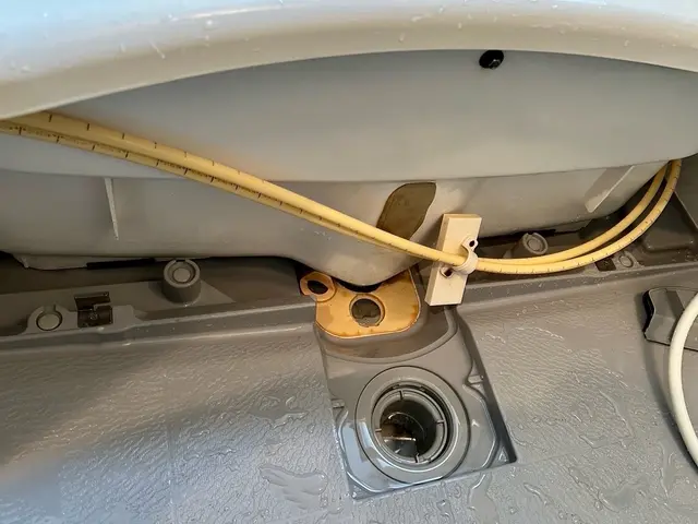 実績700件以上！大手の技術を安価で！換気扇の分解清掃込み★限界までピカピカに！サービスの画像