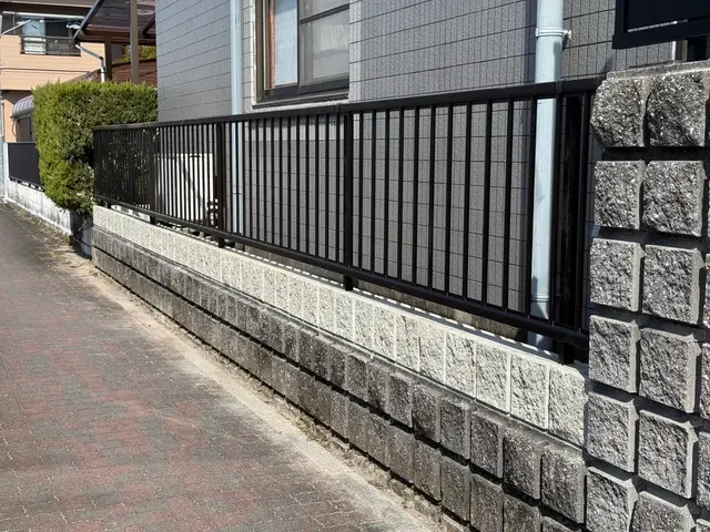 着工1月です】目隠し､ウッド､樹脂フェンス対応可能 素敵なお庭作りのお手伝い！サービスの画像