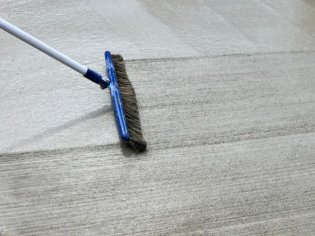 駐車場！駐輪場！犬走！　各種仕上げ対応可能サービスの画像