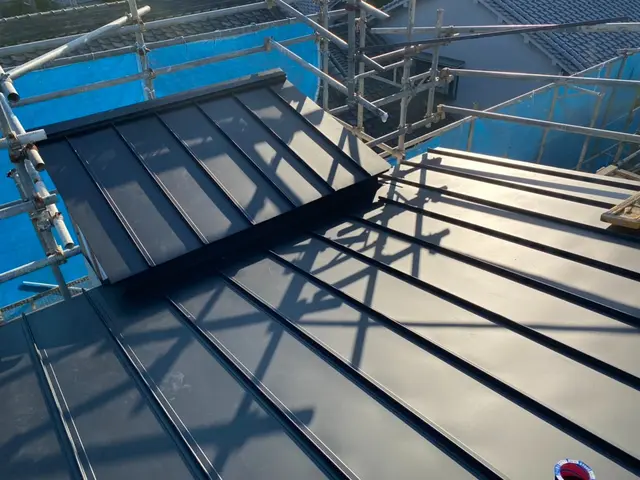 【損害保険加入済みで安心◎】親切・丁寧・スピーディ！屋根の事ならお任せください！サービスの画像