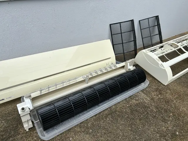 うるま市クーラー清掃◎植物由来洗剤でお子様やペットにも安心◎電気工事士/補償有！サービスの画像