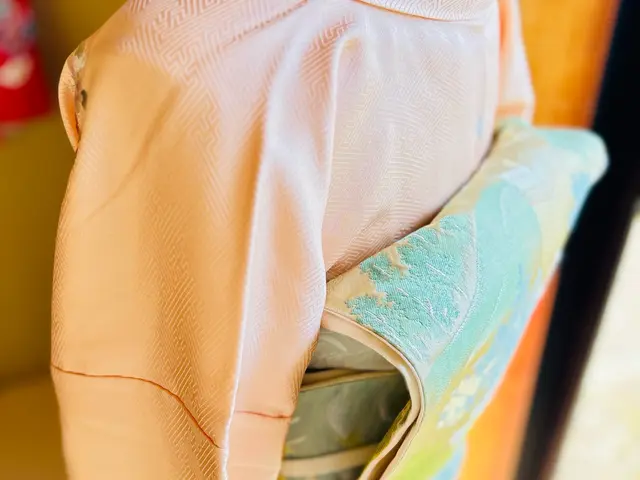 百日参りママ、結婚式留袖、振袖☆綺麗に魅せるポイント着付け☆クレカ払い◎