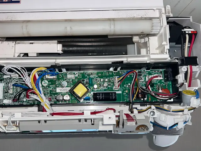 お掃除大好き芸人のやりすぎエアコンクリーニング！ご体感ください！サービスの画像