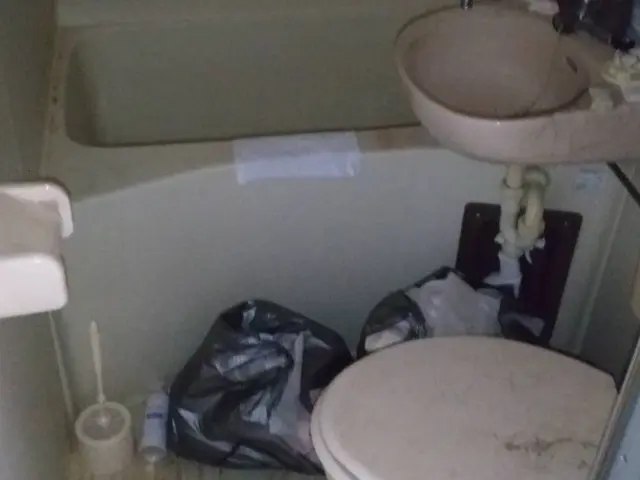 不用品の回収、一軒丸ごとお片付け、エアコン無料回収、リユース品買取サービスの画像