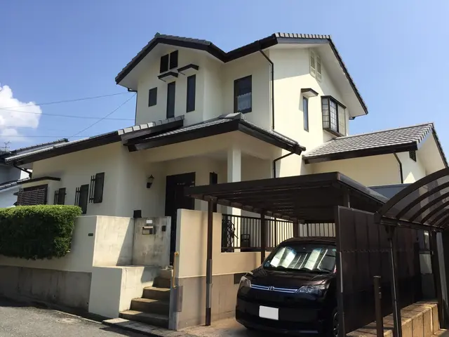 【1級塗装技能士】【外壁診断士】【28年の実績】の親方坂木が丁寧に仕上げます！サービスの画像