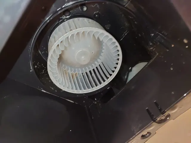 プロの技術でご満足いただけるように心を込めて作業いたしますサービスの画像