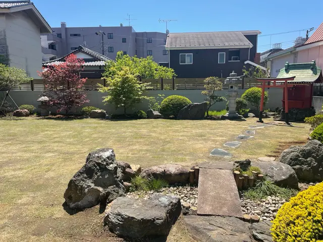 《年中無休・地域密着》自信の完全自社施工◎訪問時の駐車場代は当店負担サービスの画像