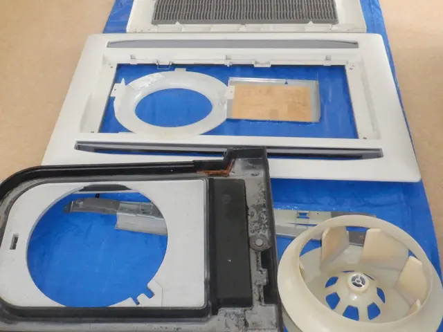 ◆適格事業者登録済◆日本エアコンクリーニング士暦5年◆職長、第二種電気工事士取得サービスの画像