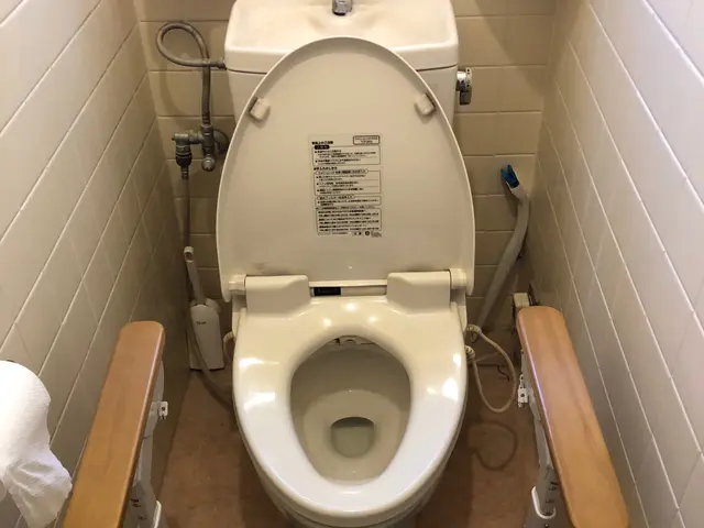 [水道局指定工事店] ◇国家資格保有　◇カード払い可◇損害保険加入　お任せ下さいサービスの画像