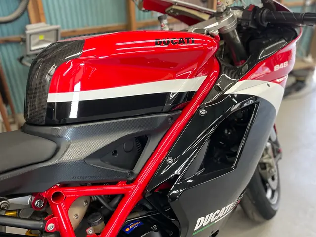 プロの技術でご満足いただけるように心を込めて作業いたしますサービスの画像