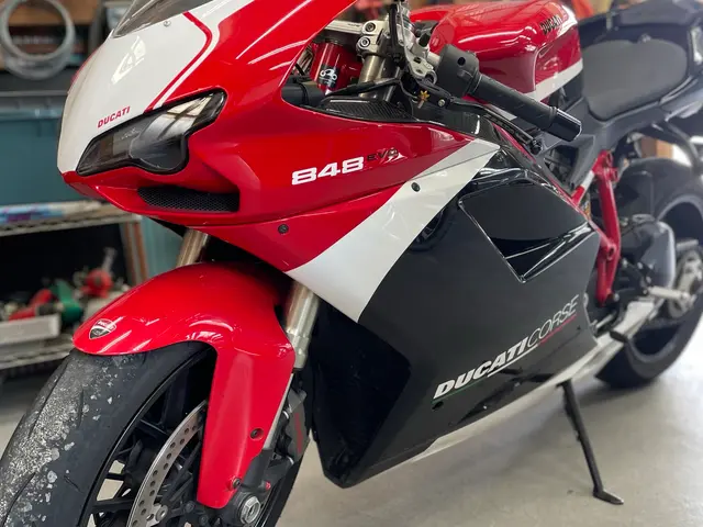 プロの技術でご満足いただけるように心を込めて作業いたしますサービスの画像