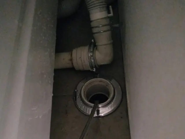 保険で安心！エンジン式高圧洗浄機による配水管洗浄を実施します！サービスの画像