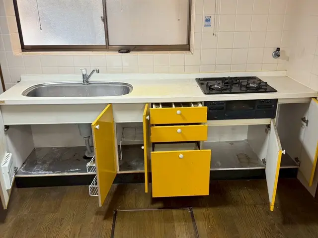 不用品回収・遺品整理困った事あれば連絡下さいサービスの画像