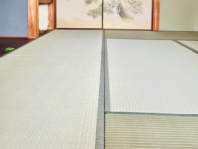 ◎加古川発　◎人気の和紙畳もあります　◎職人手仕事はお近くが安心サービスの画像