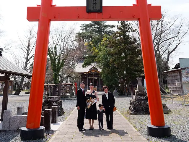 フォトグラファー HIROSHIが、お宮参りを思い出に残る写真撮影★出張費込みサービスの画像