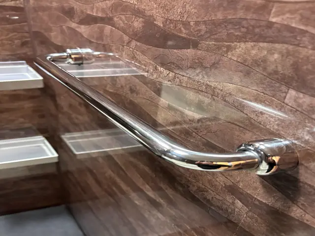 大手企業出身スタッフが営業時間外も対応！ご自宅が明るく蘇る水回りトータルケアサービスの画像