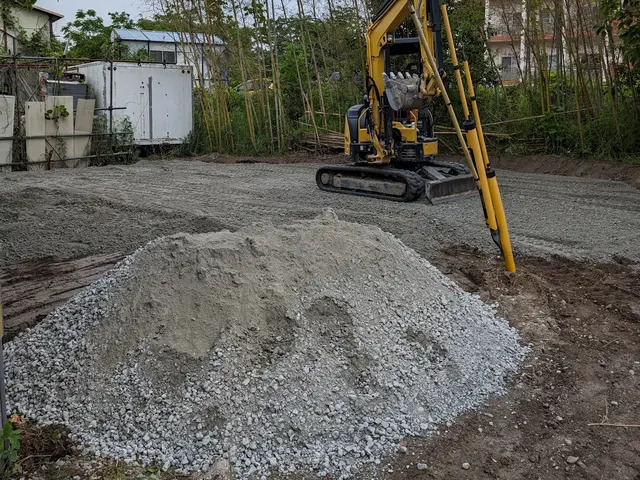 防草対策に！【業歴14年】すべて自社対応◆損害保険加入済み◆◆大手経験有サービスの画像