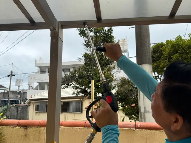 カーポート清掃サービスの画像