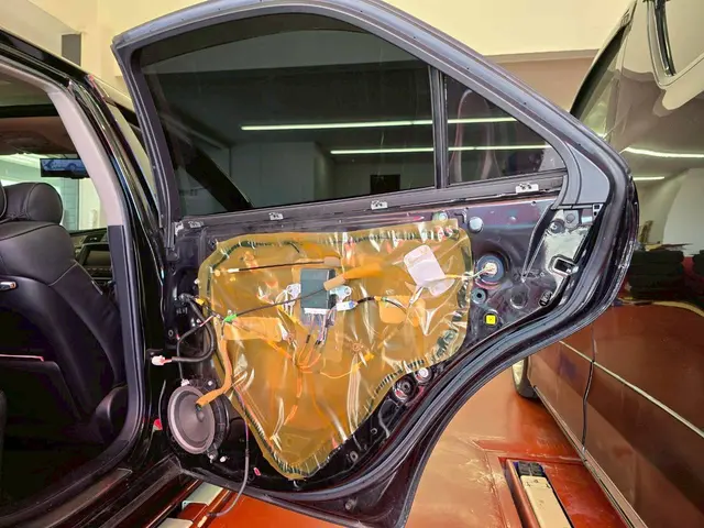 プロの技術でご満足いただけるように心を込めて作業いたしますサービスの画像