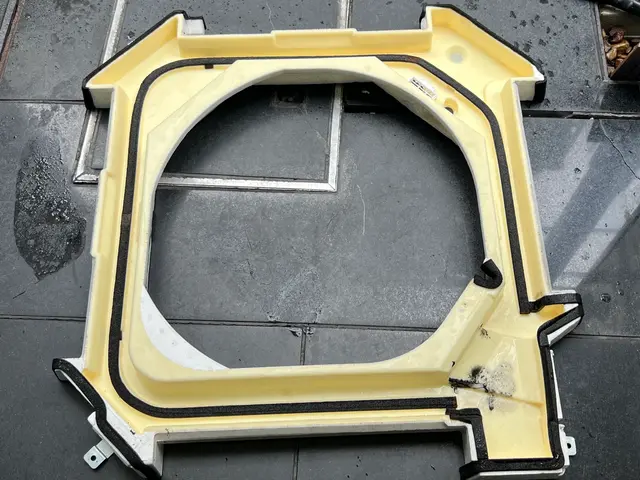 【天井埋込型エアコン】1・2・4方向対応可。天吊り対応可。大手の実績ありサービスの画像