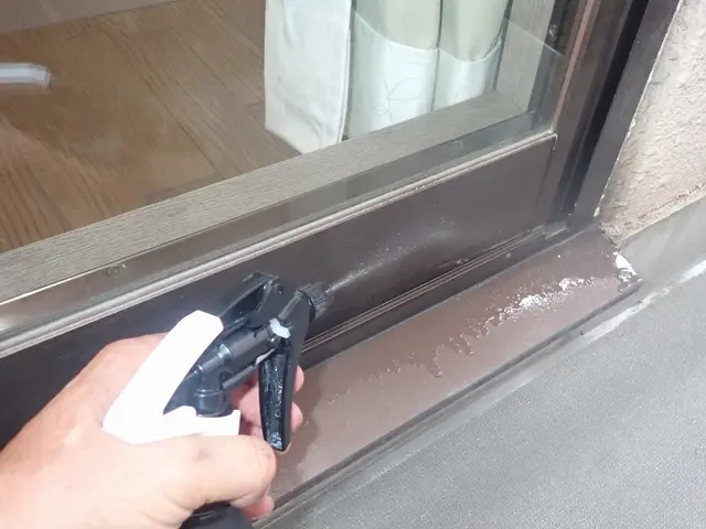 茨木より。水回り・エアコン周りの隙間対策と最新の薬剤でGを確実に駆除します！サービスの画像