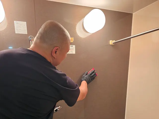 カビや水垢を綺麗にして、心も体もリラックスできる素敵な空間へサービスの画像