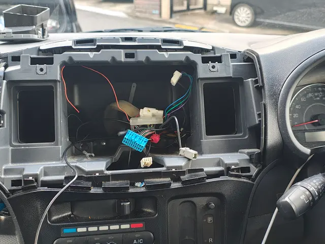 少し覗いてみませんか？サービスの画像