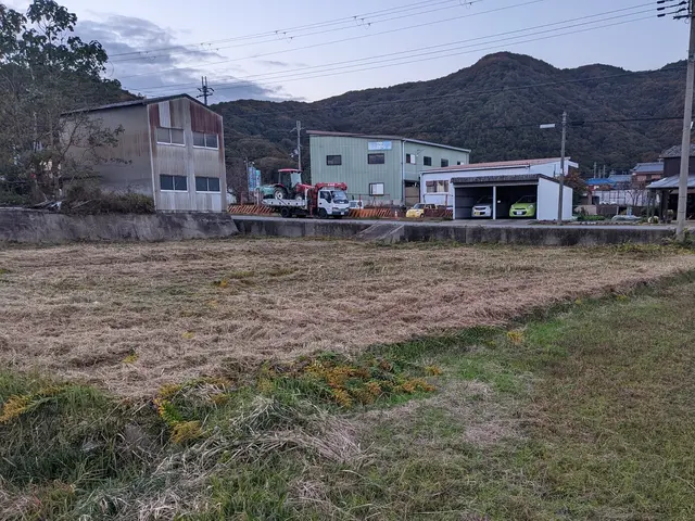 フレールモアで耕作放棄地の草刈り！サービスの画像