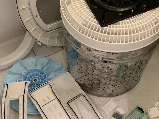 洗濯槽クリーニングで清潔感UP！カビや臭いの撃退して衣類にも安心感を！サービスの画像