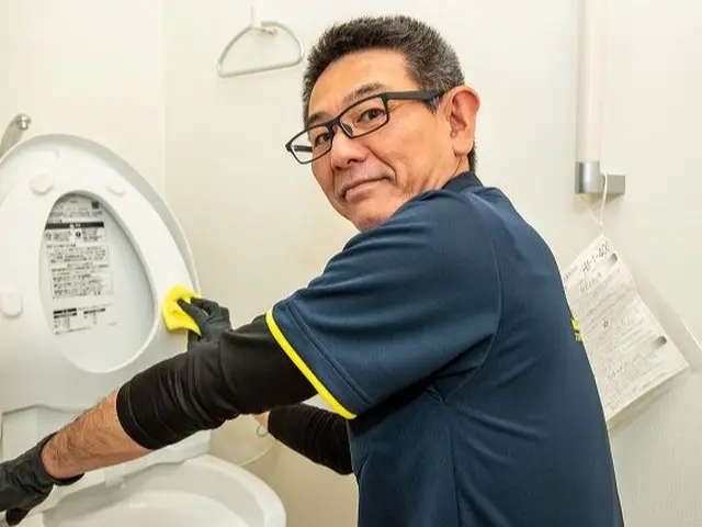 【大掃除向け】レンジフード、キッチン、トイレ、浴室、洗面所から「5点」をセットサービスの画像