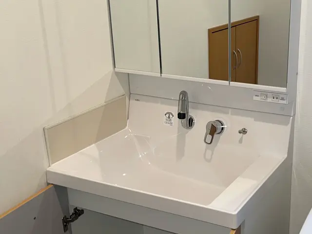 洗面台交換【2024くらしのマーケットアワード入選！】クレカ/QRコード決済対応サービスの画像