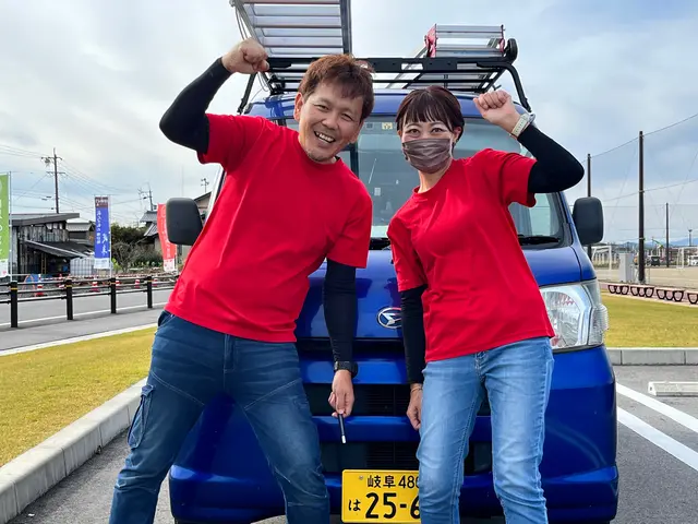 大人気☆損害保険加入済み♪夫婦で大活躍中☆壁、シンクなどもクリーニングします☆サービスの画像