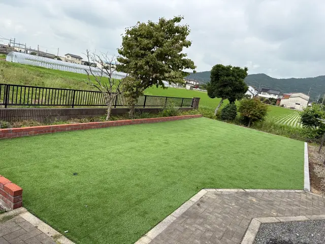 人工芝施工ならお任せ下さい！当日仕上げ！アフターフォローも万全◎サービスの画像