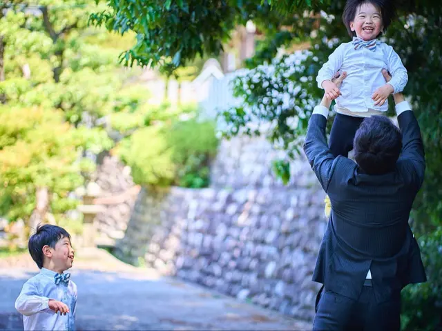 フィルムライクでおしゃれな写真をお宮参りで！ストーリー仕立てのエモフォトは当店でサービスの画像