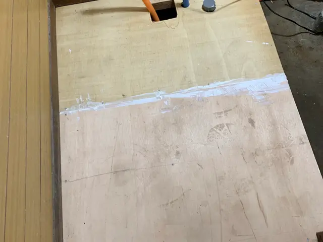 フローリング重ね張り工事サービスの画像