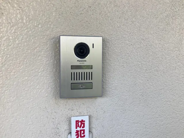 インターホン・ドアホン交換！第一種電気工事士が2名作業で手厚く対応致します！サービスの画像