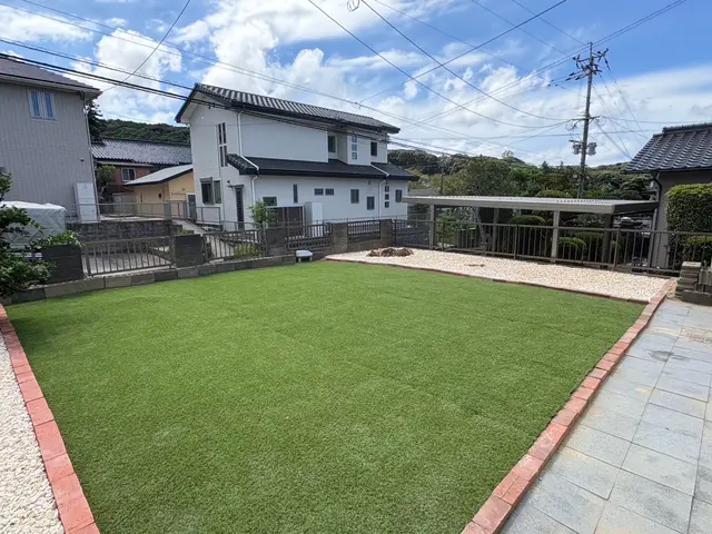 人工芝施工のお悩み解決！サービスの画像