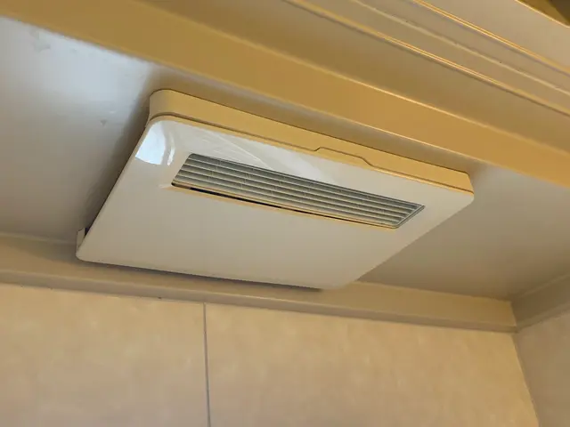 ★浴室乾燥機　暖房機の交換　 各種電気工事対応店　サービス数３７は千葉県一番サービスの画像