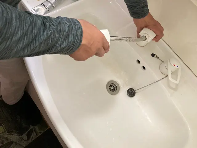 《洗面所の水栓蛇口交換》はお任せ下さい！　経験と知識をいかして迅速に対応致しますサービスの画像